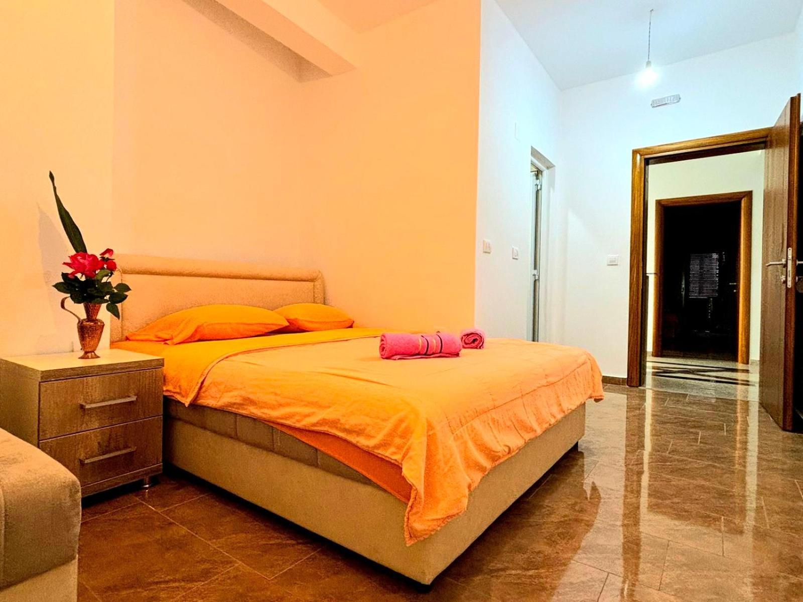 Mala Plaza Apartments Ulcinj Buitenkant foto